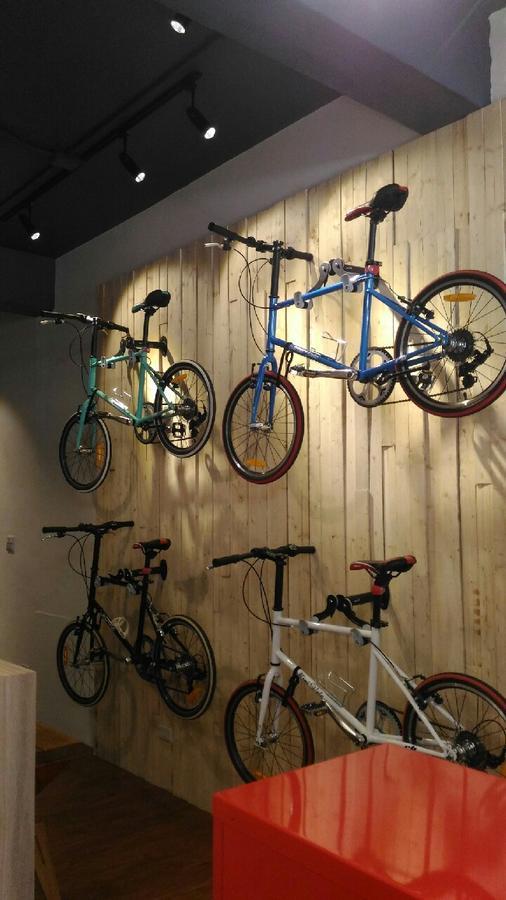 Rest Backpacker Hostel Tainan Luaran gambar